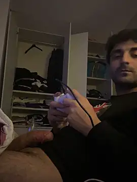 elia2711 online show from 02-12-26, 05:24