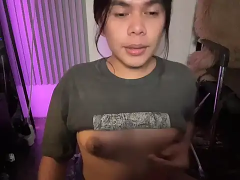 Mooree naba online show from 10-22-25, 10:59