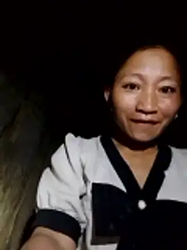 Snapshot of Linka998 chatting on 04-04-26, 06:38 Linka998 online show from 04-04-26, 06:38