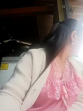 lisn-cute online show from 04-30-26, 05:03