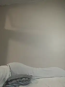 kentrella04 online show from 02-18-26, 07:43