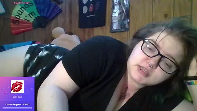 Snapshot of thatskarma chatting on 03-15-26, 08:20 thatskarma online show from 03-15-26, 08:20