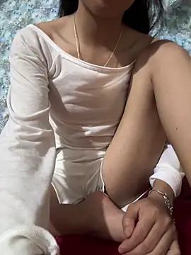 tenten110 online show from 05-17-26, 03:08
