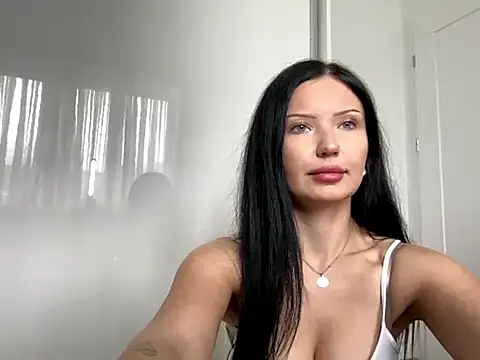 JoanGold online show from 05-11-26, 01:06