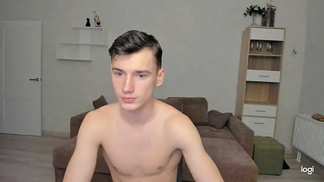 Snapshot of Max_foks_ chatting on 02-24-26, 02:15 Max foks online show from 02-24-26, 02:15