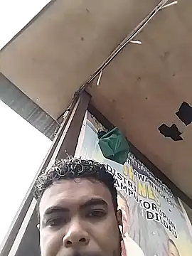 Snapshot of INDO_fantasize chatting on 02-12-26, 08:20 INDO fantasize online show from 02-12-26, 08:20