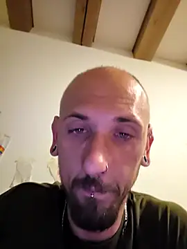 Ninfo920817 online show from 04-25-26, 12:24