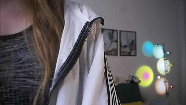 RicardaTomehak online show from 02-11-26, 01:38