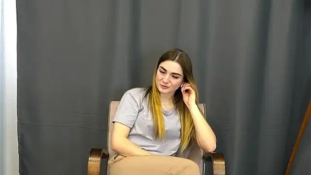 CharaVaz online show from 02-08-26, 07:56