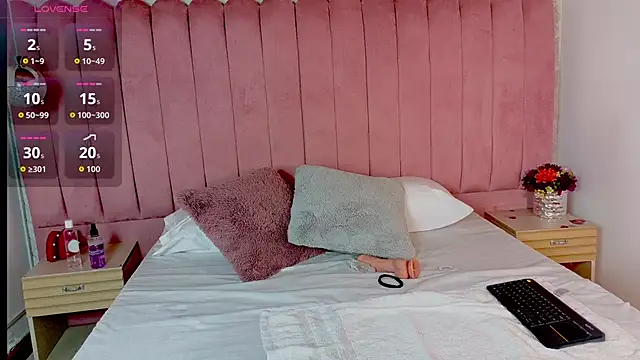 Caroline Smit online show from 04-06-26, 07:26