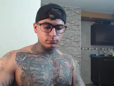 maxstrom111 online show from 02-07-26, 05:38