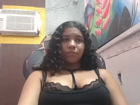 Snapshot of Tez_hot chatting on 03-11-26, 10:05 Tez hot online show from 03-11-26, 10:05