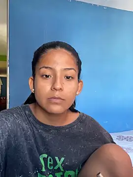 Snapshot of BabyFoxy chatting on 03-04-26, 08:37 BabyFoxy online show from 03-04-26, 08:37