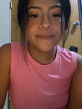 Snapshot of BabyFoxy chatting on 03-06-26, 05:04 BabyFoxy online show from 03-06-26, 05:04