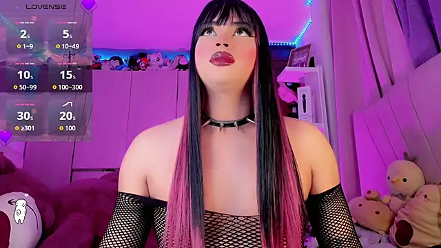 Danna xz online show from 05-13-26, 05:21