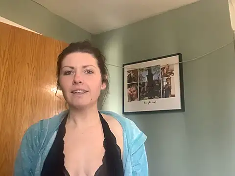 karmenkayekay online show from 02-09-26, 09:08