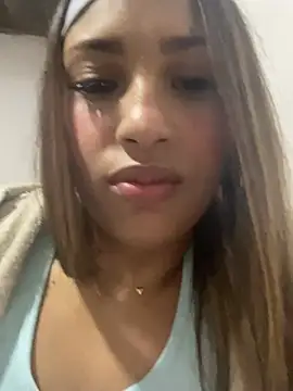 AlejandraBrewer online show from 02-09-26, 12:25