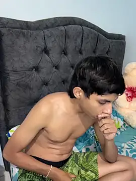 two cam latin online show from 03-14-26, 03:45