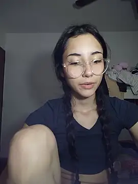 Snapshot of isaaabelaaa chatting on 05-06-26, 10:37 isaaabelaaa online show from 05-06-26, 10:37