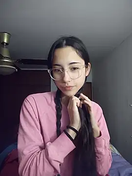 Snapshot of isaaabelaaa chatting on 05-16-26, 11:31 isaaabelaaa online show from 05-16-26, 11:31