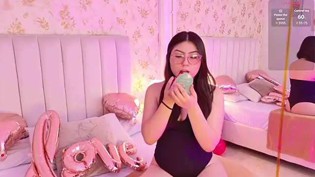 Mia Reize online show from 02-09-26, 12:20