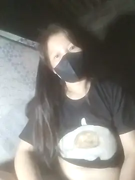 Yang-my- online show from 03-25-26, 07:20