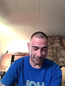 Erchipi online show from 05-14-26, 06:15