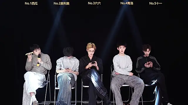 Dzboy-001 online show from 02-09-26, 10:52