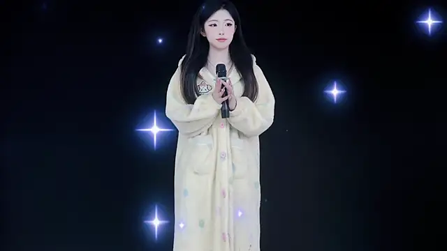 Zhenni online show from 02-08-26, 10:51