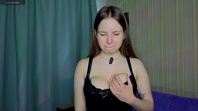 Snapshot of Eva__angel_ chatting on 03-29-26, 07:08 Eva angel online show from 03-29-26, 07:08