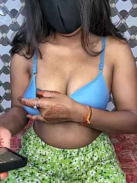 Snapshot of lovely_siaa chatting on 03-30-26, 09:16 lovely siaa online show from 03-30-26, 09:16