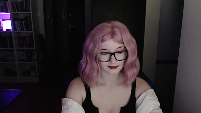 LunaXcherry online show from 03-24-26, 06:46