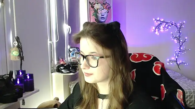 Snapshot of LunaXcherry chatting on 05-09-26, 11:15 LunaXcherry online show from 05-09-26, 11:15