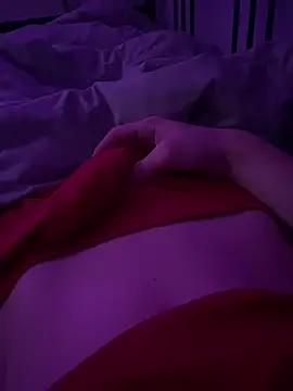 Snapshot of Comewithme690 chatting on 03-28-26, 10:37 Comewithme690 online show from 03-28-26, 10:37