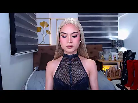 JuicyCockThea online show from 04-30-26, 02:01