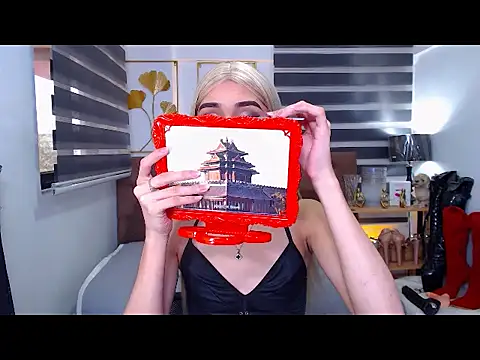 JuicyCockThea online show from 05-03-26, 11:44