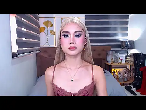 JuicyCockThea online show from 06-15-26, 03:53
