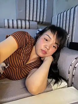 Strawberry-wet online show from 03-01-26, 12:51