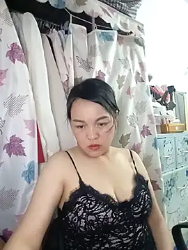 Snapshot of Strawberry-wet chatting on 04-09-26, 07:14 Strawberry-wet online show from 04-09-26, 07:14