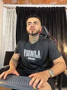 Benjii Carter1 online show from 03-06-26, 03:47