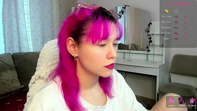 EmilyTrase online show from 05-14-26, 01:23