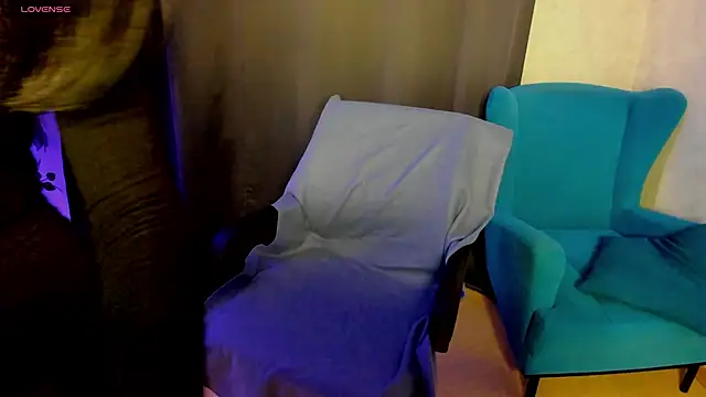 little  isabel online show from 05-20-26, 01:34