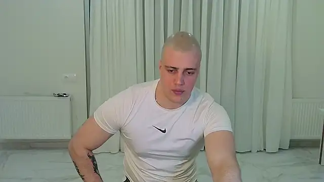 Snapshot of Telenok chatting on 03-22-26, 04:10 Telenok online show from 03-22-26, 04:10