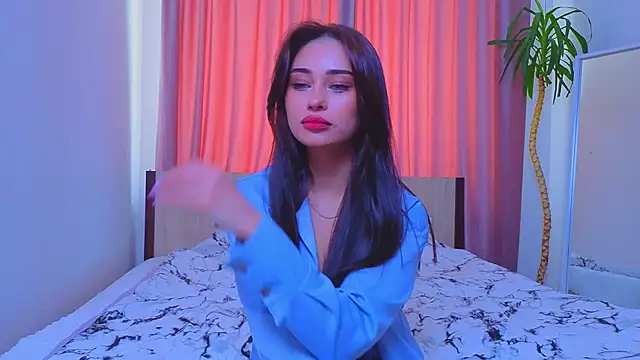 Sofia Plump online show from 02-10-26, 09:35