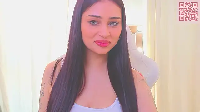 Snapshot of Sofia_Plump chatting on 03-21-26, 10:20 Sofia Plump online show from 03-21-26, 10:20