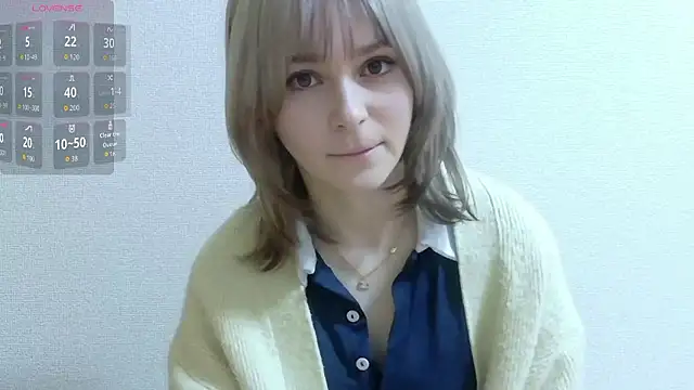 Snapshot of e_ri_ka93 chatting on 03-20-26, 11:59 e ri ka93 online show from 03-20-26, 11:59