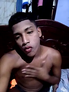 Snapshot of Xavier_xxhot chatting on 02-10-26, 04:55 Xavier xxhot online show from 02-10-26, 04:55