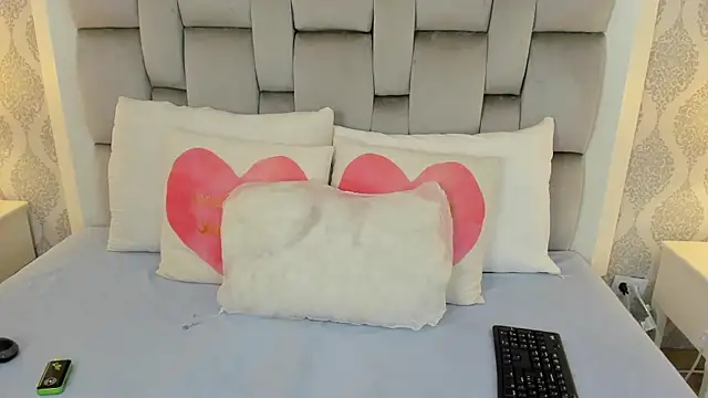 keiira foxxx online show from 02-26-26, 11:31