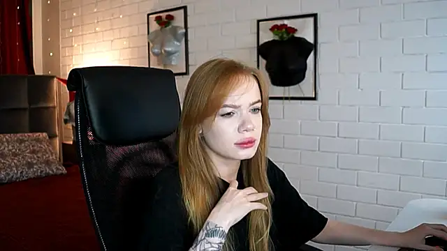 AmyNox online show from 06-18-26, 01:15