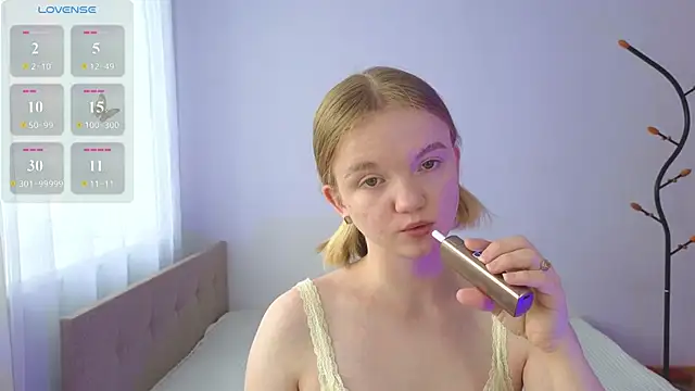 StellaBunny online show from 06-11-26, 04:32